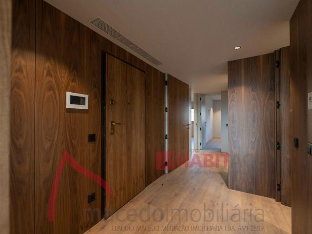 Apartamento T3 Novo para Arrendamento em São Vicente
