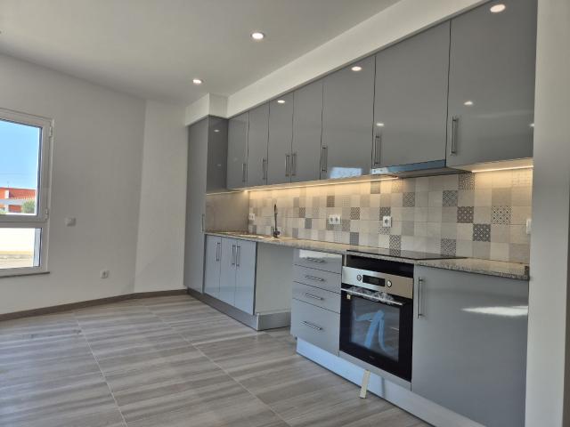 APARTAMENTO T3 NOVO PARA ARRENDAMENTO