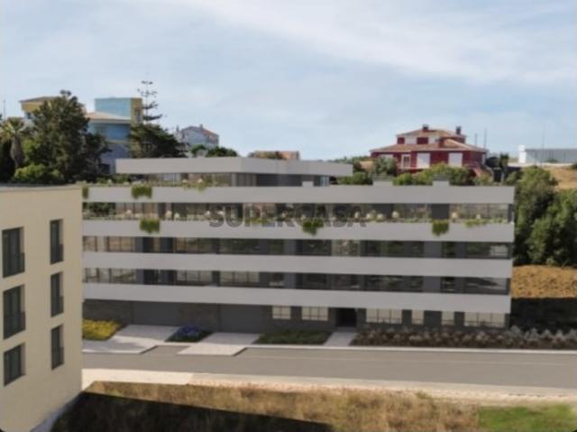 Apartamento T3 novo terraço vista mar e serra Sesimbra