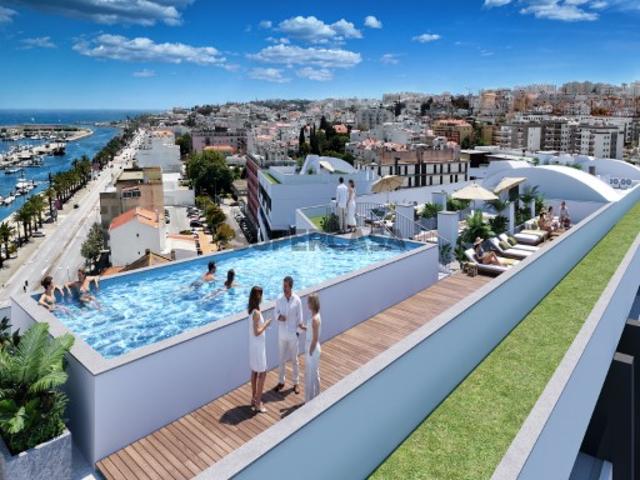 Apartamento T3 num condomínio de luxo com Spa e Jacuzzi na cobertura oferecendo deslumbrantes vistas sobre o mar
