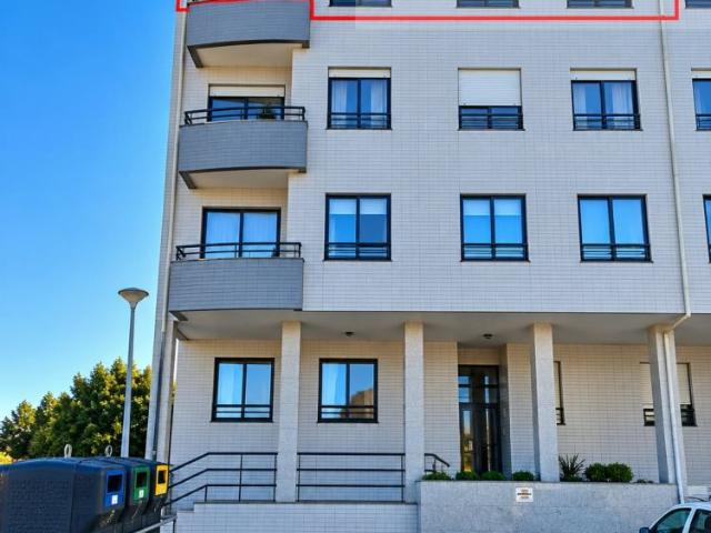 Apartamento T3 Paços de Brandão