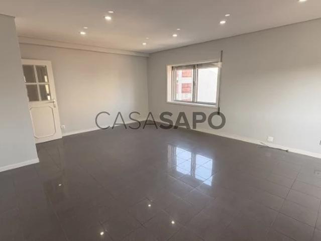 Apartamento T3 para alugar em Vila Nova de Gaia