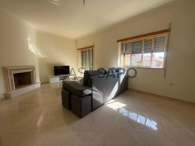 Apartamento T3 para alugar em Abrantes