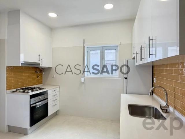Apartamento T3 para alugar em Almada