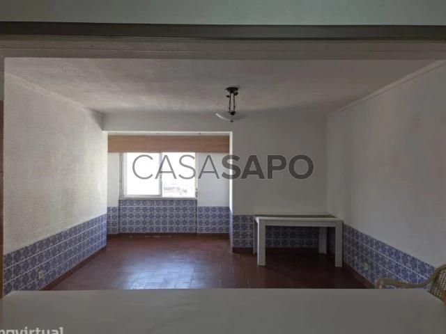 Apartamento T3 para alugar em Almada