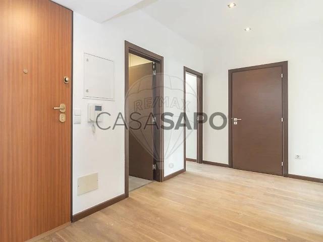 Apartamento T3 para alugar em Almada