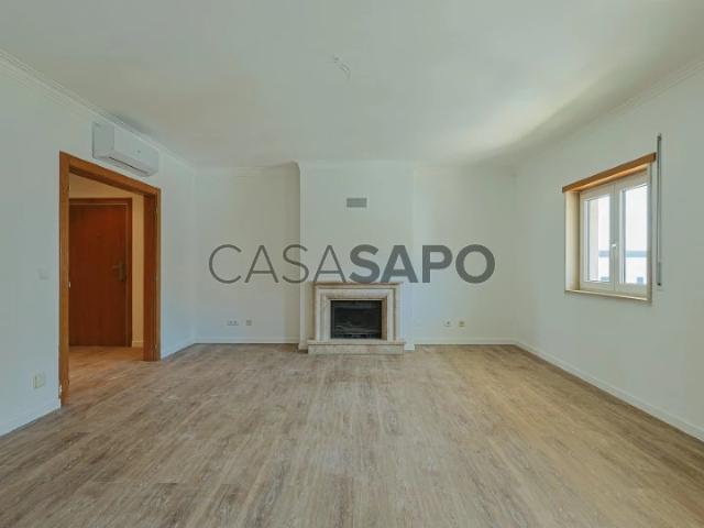 Apartamento T3 para alugar em Cascais