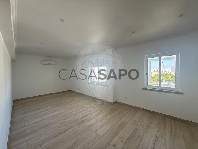 Apartamento T3 para alugar em Faro