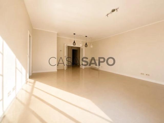 Apartamento T3 para alugar em Faro