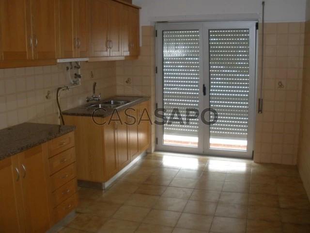 Apartamento T3 para alugar em Leiria