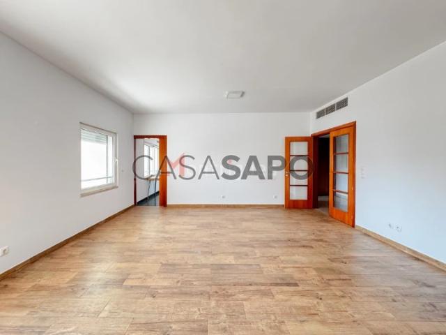 Apartamento T3 para alugar em Lisboa
