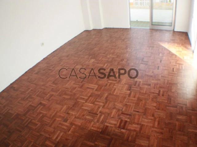 Apartamento T3 para alugar em Loures