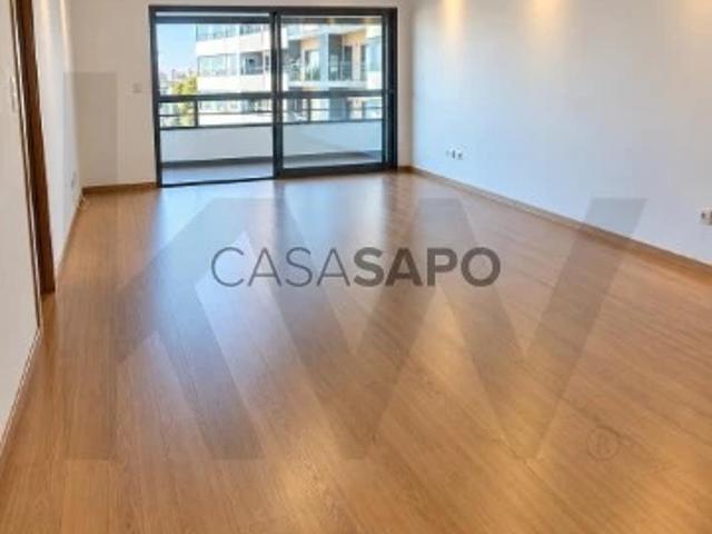 Apartamento T3 para alugar em Odivelas