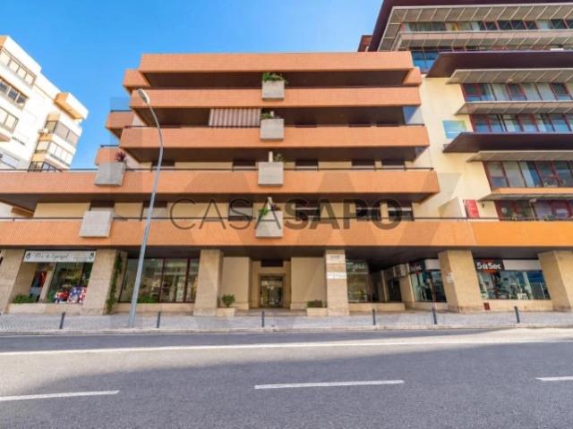 Apartamento T3 para alugar em Oeiras