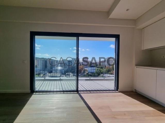 Apartamento T3 para alugar em Oeiras