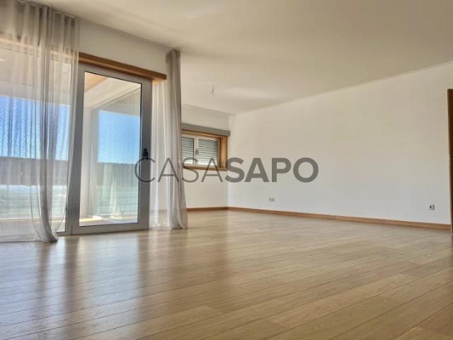 Apartamento T3 para alugar em Oeiras