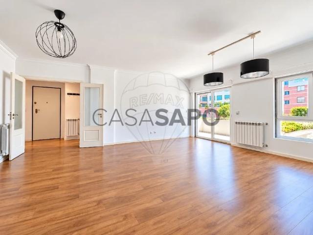 Apartamento T3 para alugar em Oeiras