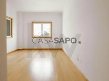 Apartamento T3 para alugar em Oeiras
