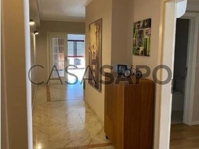 Apartamento T3 para alugar em Oeiras