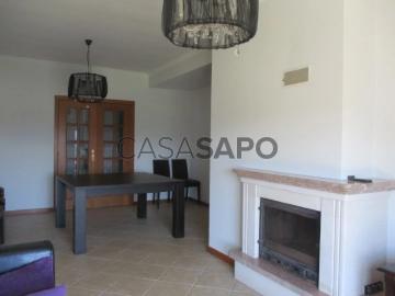Apartamento T3 para alugar em Oliveira do Bairro