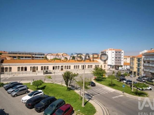 Apartamento T3 para alugar em Peniche