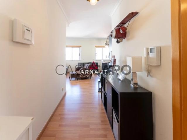 Apartamento T3 para alugar em Portimão