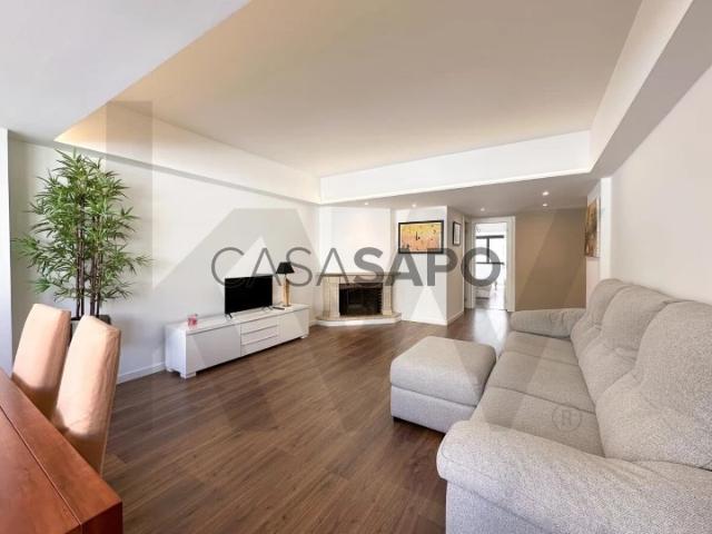 Apartamento T3 para alugar em Sintra