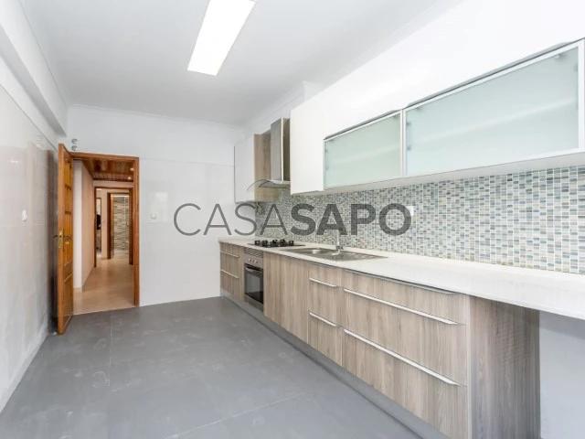 Apartamento T3 para alugar em Sintra