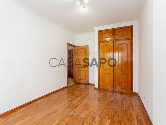 Apartamento T3 para alugar em Sintra