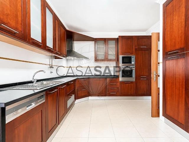 Apartamento T3 para alugar em Sintra
