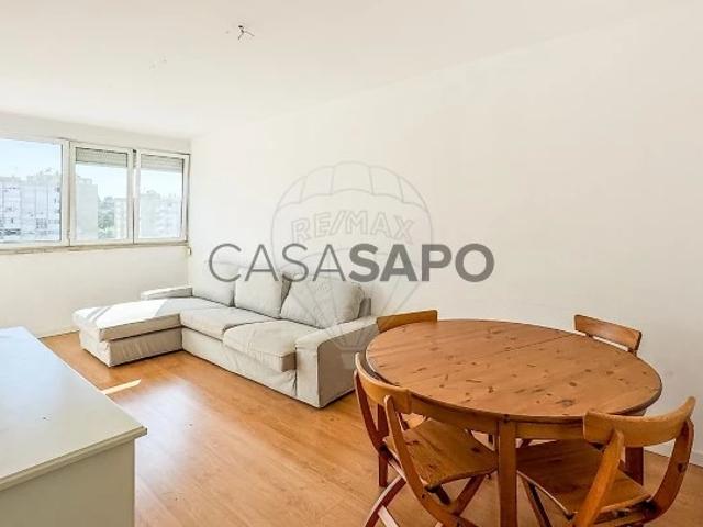 Apartamento T3 para alugar na Amadora