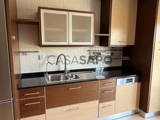 Apartamento T3 para alugar na Amadora