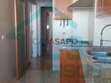 Apartamento T3 para alugar na Amadora