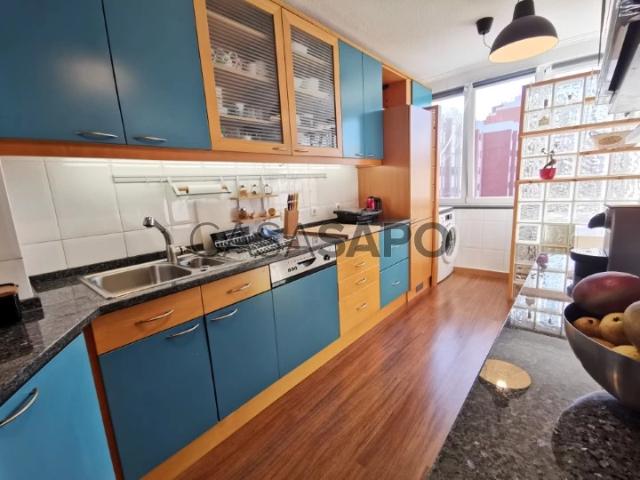 Apartamento T3 para alugar na Amadora