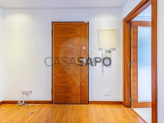 Apartamento T3 para alugar na Amadora