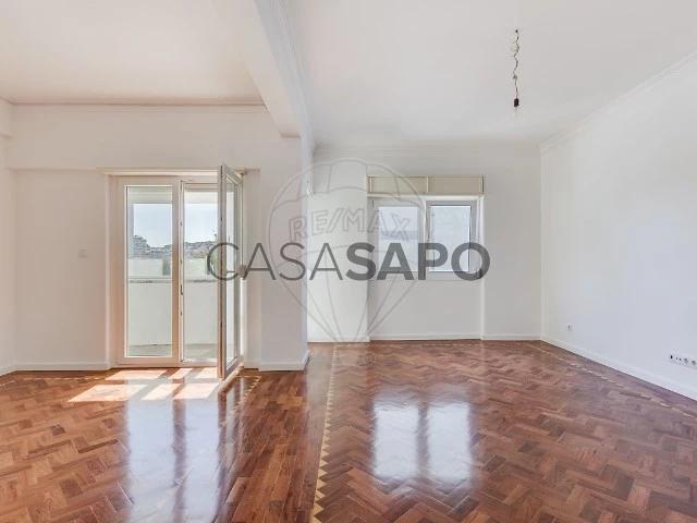 Apartamento T3 para alugar na Amadora