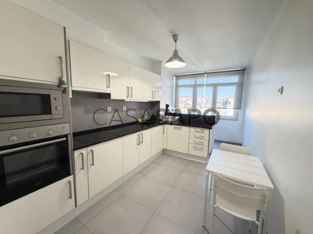 Apartamento T3 para alugar na Amadora