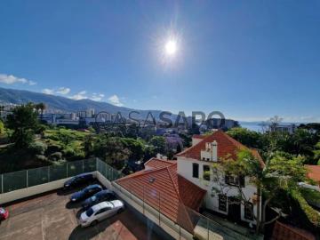 Pico dos Barcelos, Madeira, Portugal - Cozinha equipada