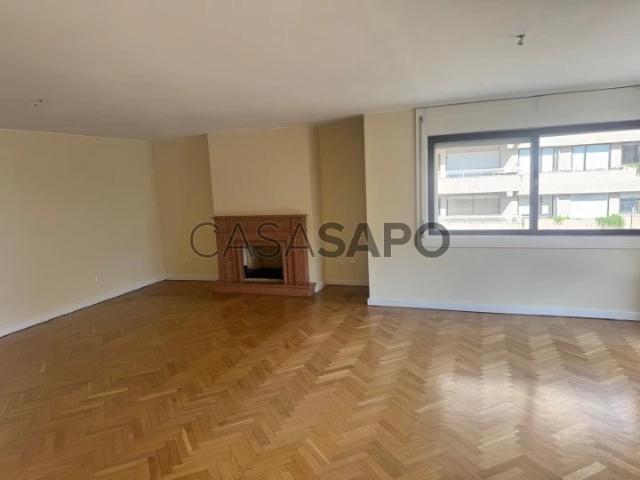 Apartamento T3 para alugar no Porto