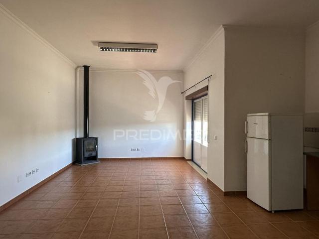 Apartamento t3 para arrendamento, boleiros, fátima