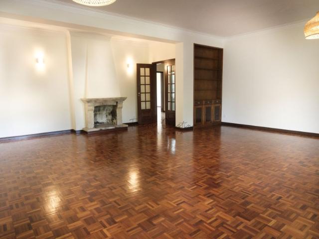 Apartamento T3 para arrendamento com garagem | Arca e Ponte de Lima