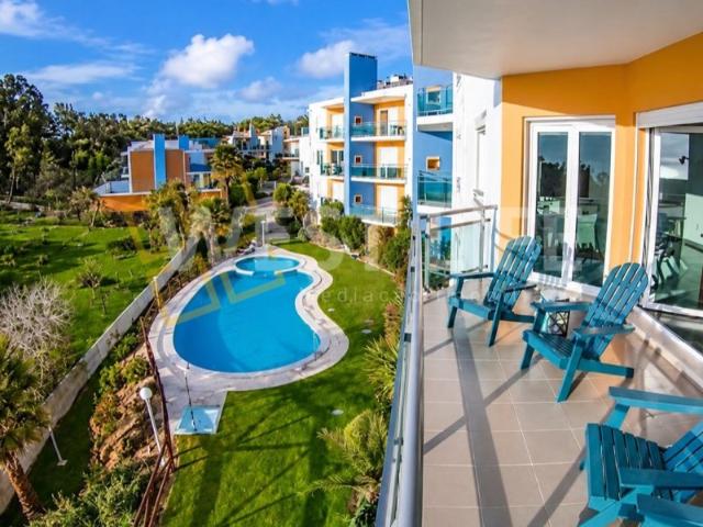 Apartamento T3 para arrendamento de Luxo com Vista Mar | Condomínio com Piscina e Ginásio | Ericeira