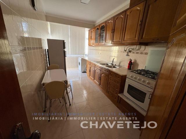 Apartamento T3 mobilado e equipado em Tomar perto espaços verdes