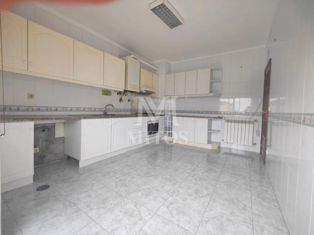 Apartamento T3 para arrendamento em Viana do Castelo