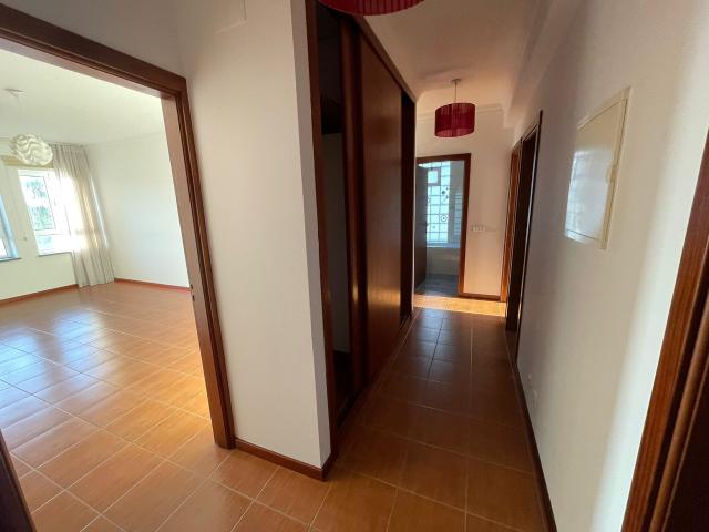Apartamento T3 para arrendamento em Carregal do Sal