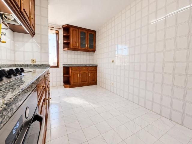 Apartamento T3 para Arrendamento na Póvoa de Varzim
