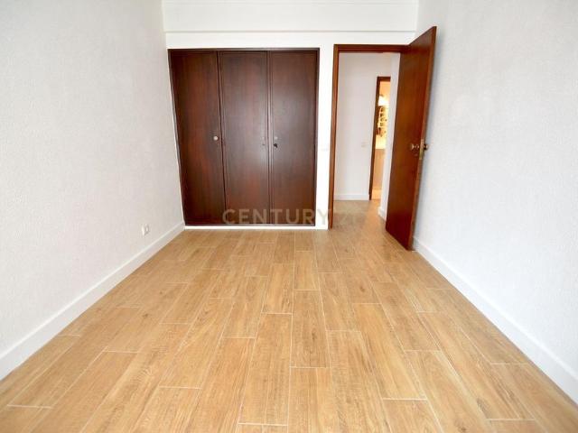 Apartamento T3 para Arrendamento no Centro de Caldas da Rainha