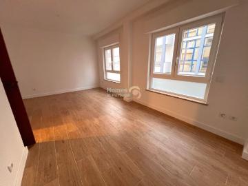 Apartamento T3 para Arrendamento no Centro de Caldas da Rainha