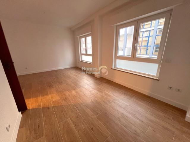 Apartamento T3 para Arrendamento no Centro de Caldas da Rainha