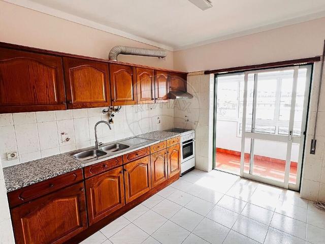 Apartamento T3 para arrendar em Buarcos e São Julião, Figueira da Foz RE/MAX Portugal